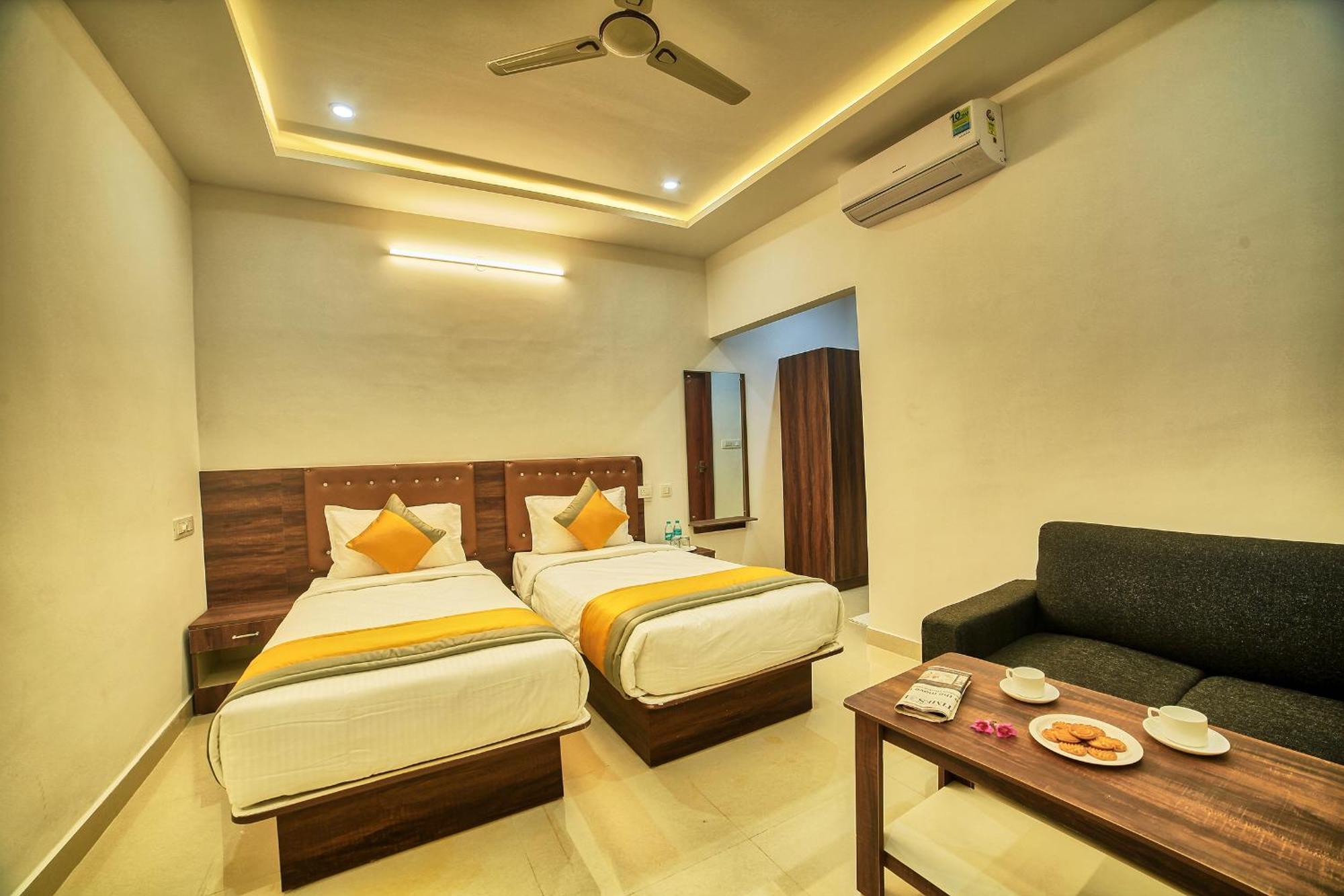 Visa Inn Hotel 4Kms From Airport L Free Airport Pickup & Drop 24X7 Devanahalli Eksteriør bilde